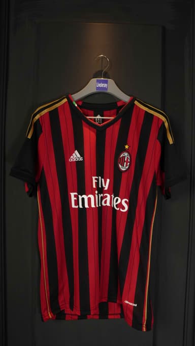 AC MILAN HOME 2013-14